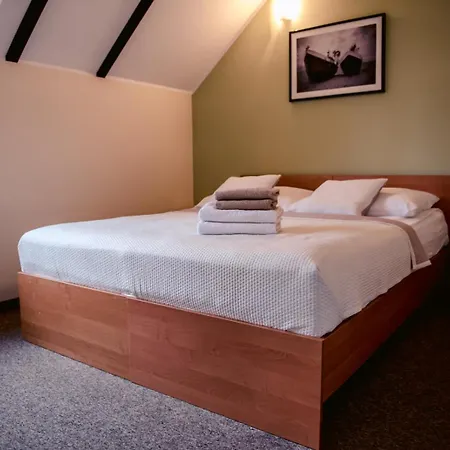 Riffe 99 M Od Plazy W Centrum Rewy דירה רווה