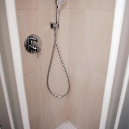 דירה Riffe 99 M Od Plazy W Centrum Rewy *