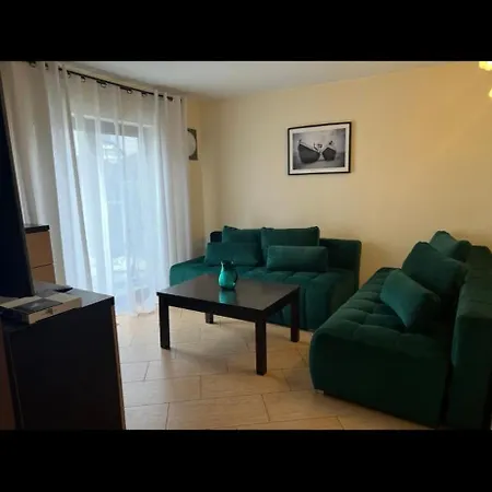 Riffe 99 M Od Plazy W Centrum Rewy Apartman *