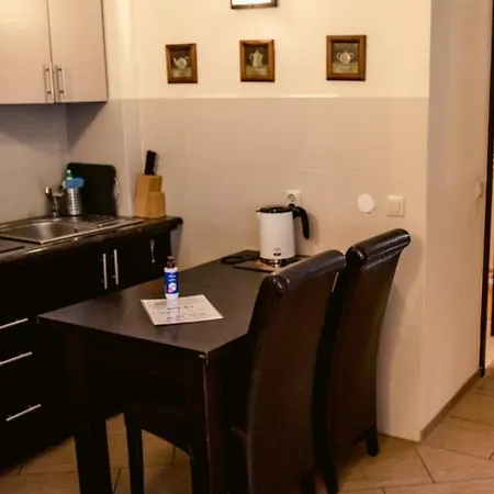 Apartman Riffe 99 M Od Plazy W Centrum Rewy