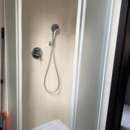 Riffe 99 M Od Plazy W Centrum Rewy Rewa